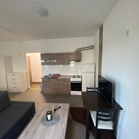 Hostel Super Szallo