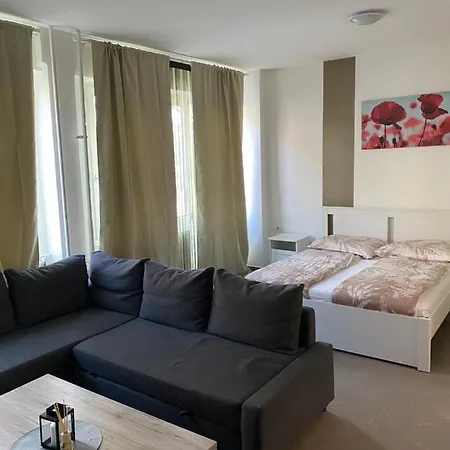 Hostel Super Szallo